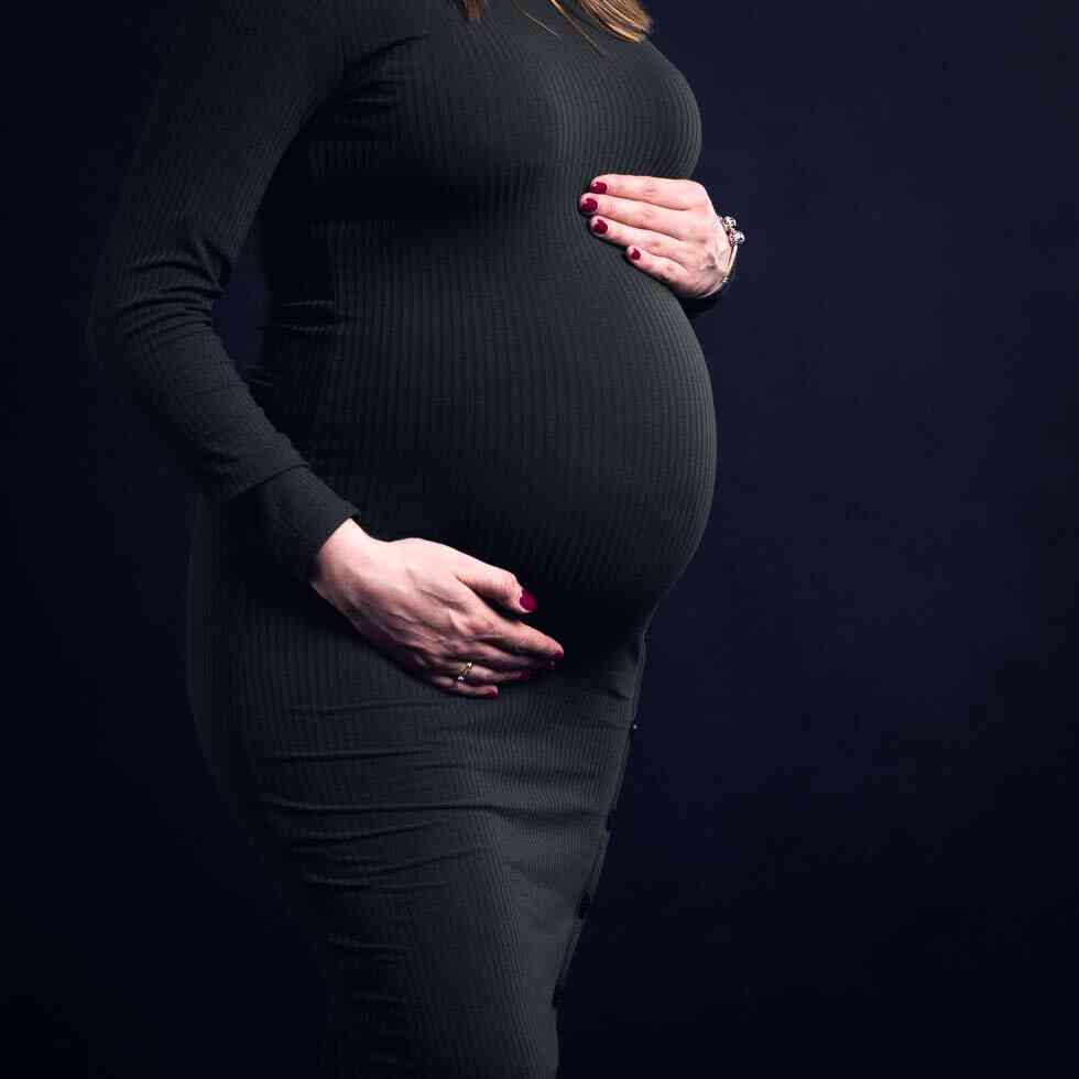 sesja ciążowa brzuszek mamy